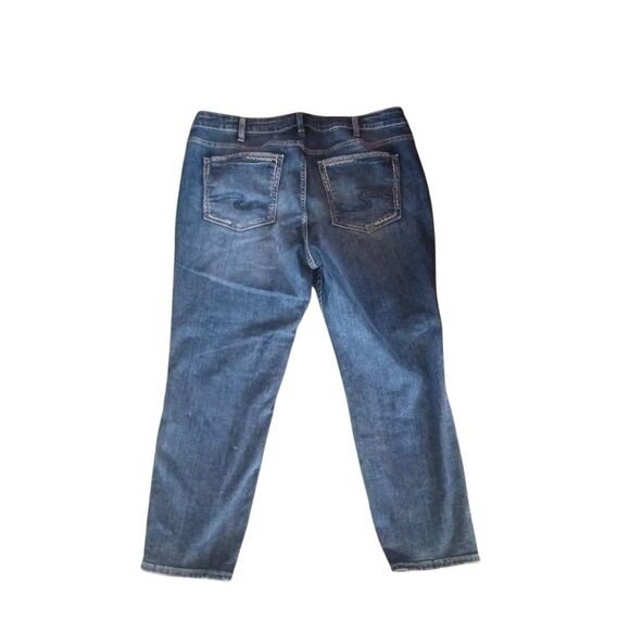 Women's silver plus size Avery skinny crop 20 x 26 dark wash - Picture 2 of 3